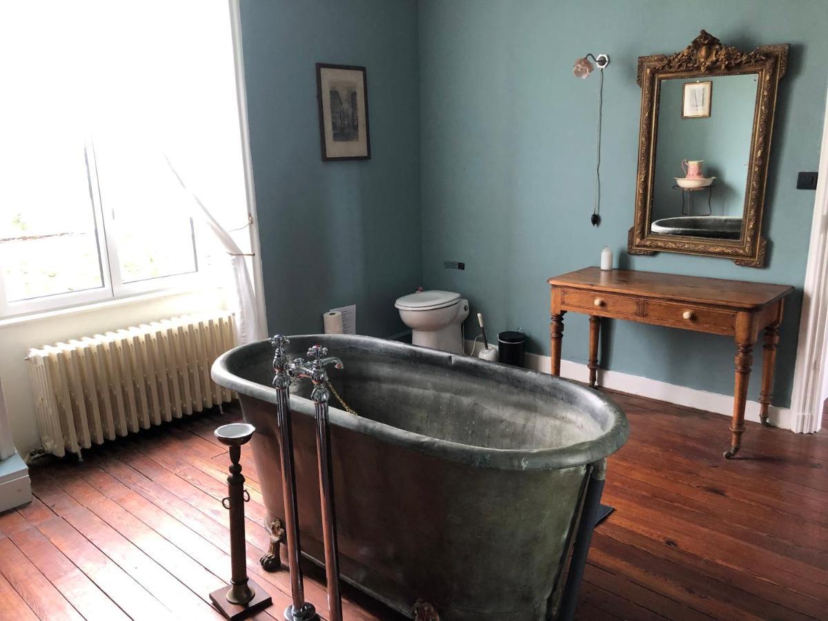 Maison Ruth Montbray Extérieur photo