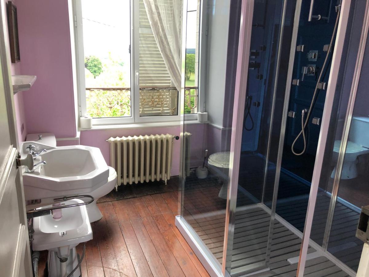 Maison Ruth Montbray Extérieur photo