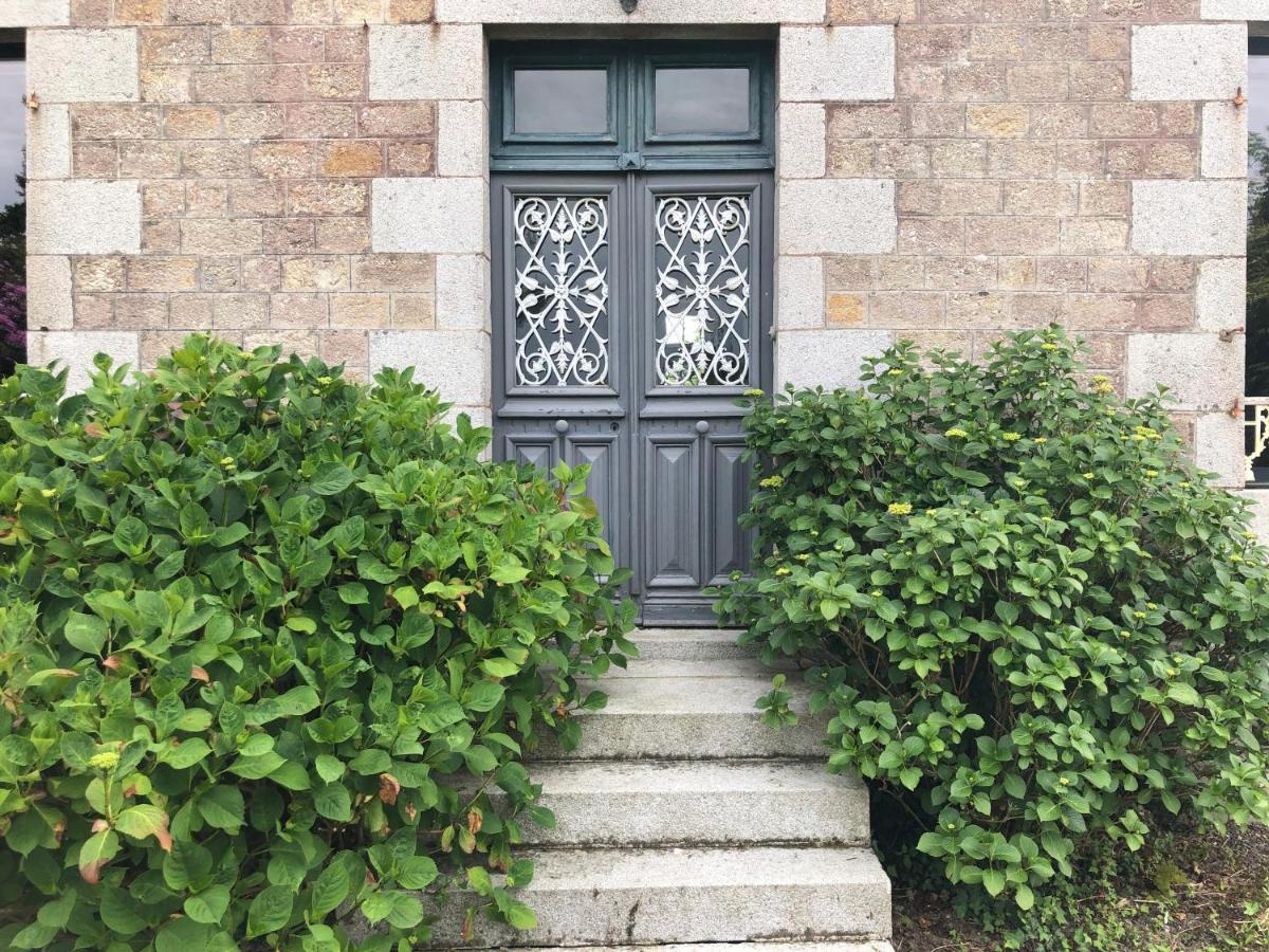 Maison Ruth Montbray Extérieur photo