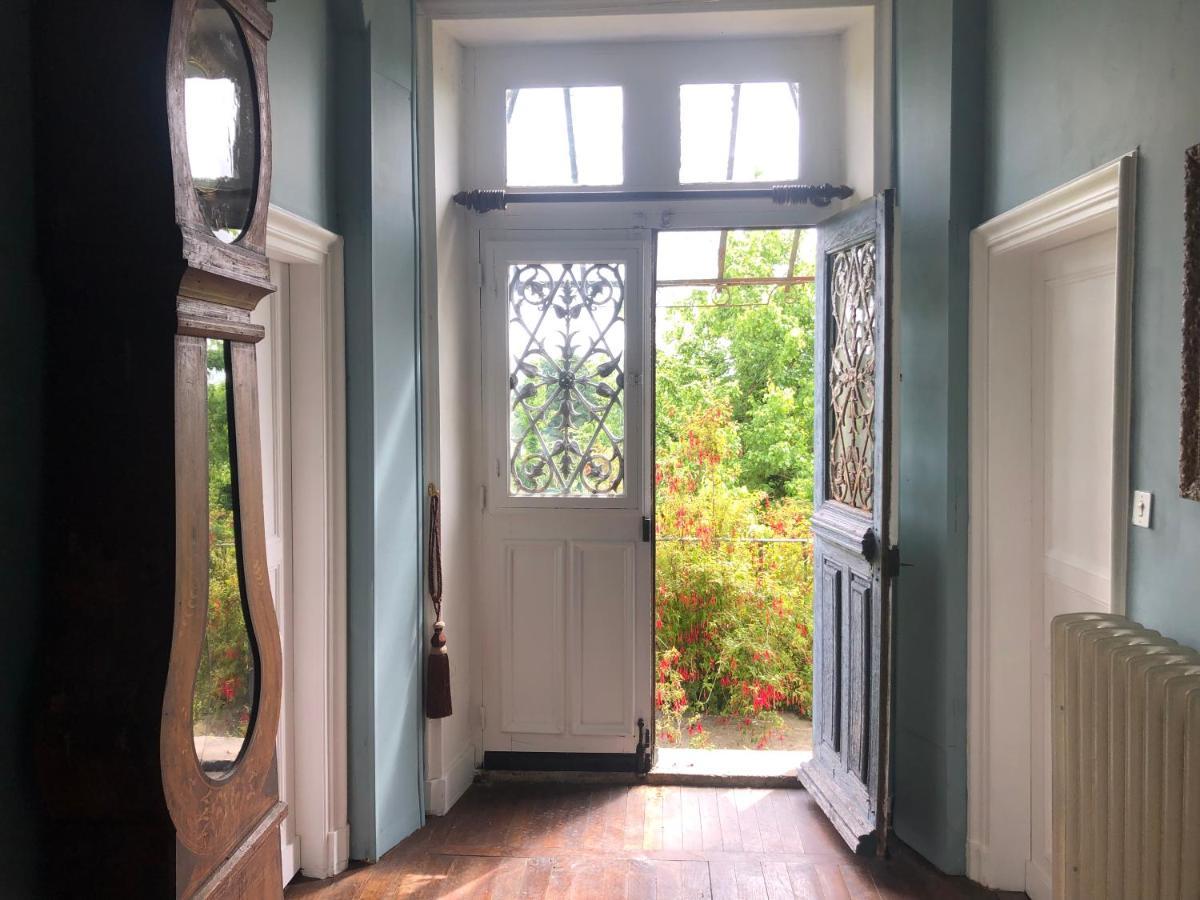 Maison Ruth Montbray Extérieur photo