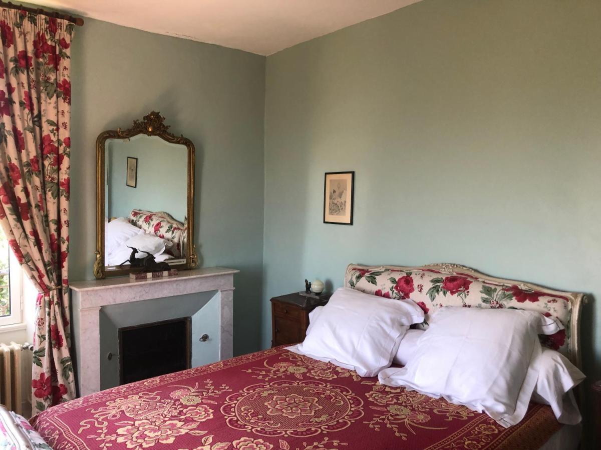 Maison Ruth Montbray Extérieur photo